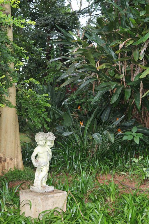 Softwaters Guesthouse Cottages Louis Trichardt Exteriör bild